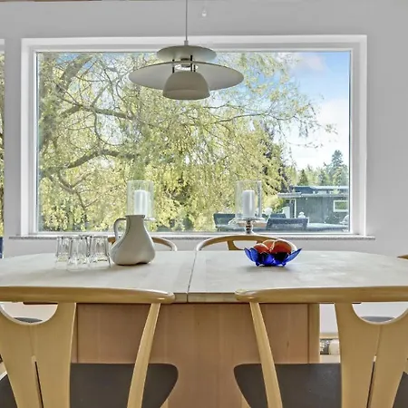 2 Bedroom Gorgeous In