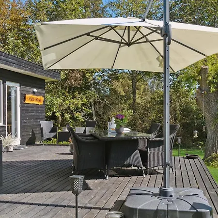 2 Bedroom Gorgeous In Dom wakacyjny